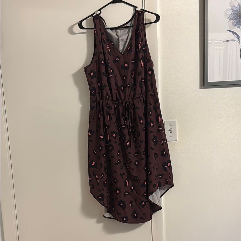 Elegant Sleeveless Brown Dress